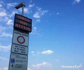 Varchi a Trani, in arrivo un altro in via Porta Vassalla. De Michele: «La dicitura è stata scelta dal Ministero»