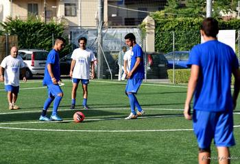 Il Giullare si dà allo sport: oggi doppio appuntamento al Jobel di Trani, fra calcetto e film