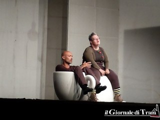 Trani, Giullare al terzo atto: questa sera «Orfeo ed Euridice». E ieri, il ribaltamento dei ruoli in «Despresso»