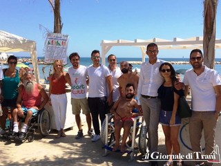 Spiaggia di colonna di Trani sempre più “accessibile”: parte oggi il servizio di assistenza per i disabili