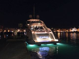 Altri trentasei metri di lusso nel porto di Trani: scalo tecnico, visite, shopping e cena per gli occupanti di Clorinda