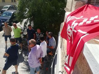 Vertenza lavoratori cooperative di Trani, Cgil: «Incrementare le ore di lavoro per garantire la manutenzione del verde»