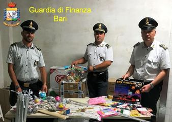 Guardia di finanza Puglia, negli ultimi giorni rinvenuti oltre 500mila articoli contraffatti