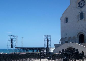 Fuori museo, questa sera Fiorella Mannoia in concerto a Trani