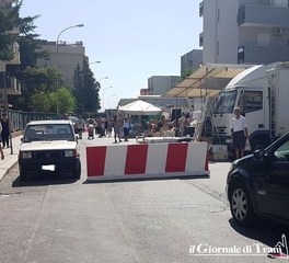 AGGIORNATO. Mercato di Trani, da oggi i new jersey ai soli due capi di via Superga. Intanto, quasi dodici anni di precarietà