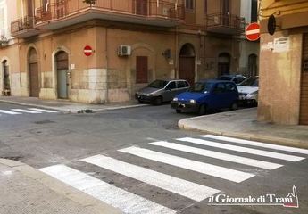 Verso la scuola: il Comune di Trani mette mano a strisce pedonali, disinfestazioni e potature