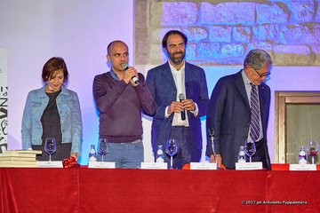 Dialoghi di Trani, a Carmela Scotti l'edizione 2017 del Premio Megamark. Pomarico: «Qualità e territorio sono bellezza»