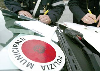 Gestione delle multe, la Polizia locale di Trani affida il servizio alla 