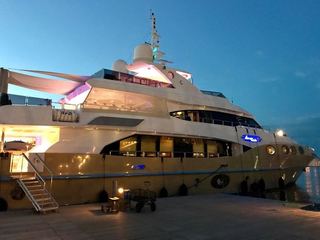 Darsena di Trani, il gran lusso non basta: 35mila euro di entrate in meno