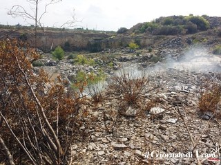 Cava dei veleni bis, a bruciare potrebbero essere oli esausti. Il Comune chiederà alla Procura di Trani di fare soffocare i fumi