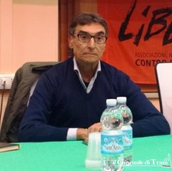 «Cittadini di Trani, se siete per la legalità non abbassate la testa». L'appello del papà di Michele Fazio al Liceo De Sanctis