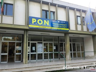 Efficientamento energetico, a Trani si parte dalle scuole Baldassarre e Bovio: «project financing» da 12 milioni per vent'anni