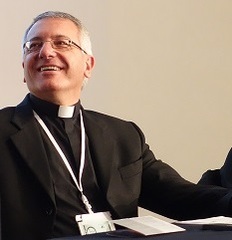 Le campane della diocesi stanno per suonare a festa: stamani don Leonardo d'Ascenzo sarà ufficialmente il nuovo arcivescovo di Trani