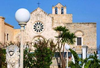 Verde per tutti nei pressi del Monastero di Colonna: la giunta di Trani accoglie la proposta di Roberto Gargiuolo, per conto di Villa Ascosa