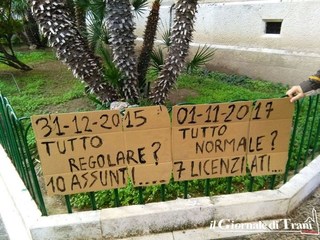 Vertenza guardie giurate Amiu, mentre a Trani si cerca una soluzione a Bari si litiga: scontro tra l'assessore Caracciolo e la pentastellata Di Bari