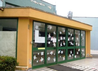 Maltempo a Trani, la refezione alla Montessori slitta di una settimana a causa delle infiltrazioni