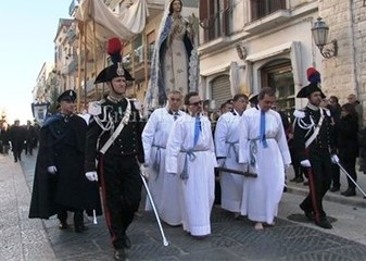 Trani religiosa, le immagini di supplica e processione dell'Immacolata