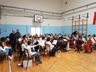 Concerto di Natale della “Rocca-Bovio-Palumbo” di Trani: trecentocinquanta ragazzi “in musica”. Gli appuntamenti