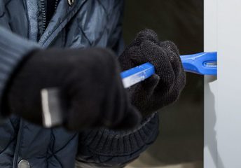 Furto con scasso tentato, ma non riuscito, ai danni di un'attività nel centro di Trani