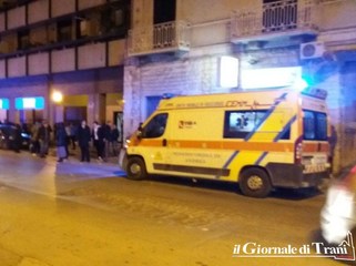 Moto investe pedone nel centro di Trani: se la cava con ferite lievi