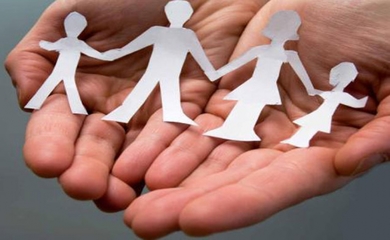 Comune di Trani, stop alla «scala santa»: la giunta cambia le regole dei servizi sociali