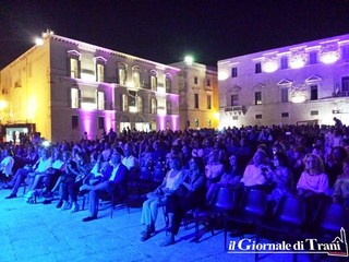 Estate di Trani, una svista e siamo fuori: «Città dei festival», neanche valutato dalla Regione, vede sfumare oltre un milione  di euro