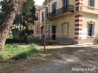 Trani, irruzione in villa Bini: tramutato in arresto il fermo dei due responsabili