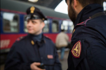 La Polizia ferroviaria parla di sicurezza in ambito ferroviario con i ragazzi delle scuole