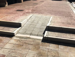 Meno barriere architettoniche, più scivoli: realizzati quaranta in tutta Trani