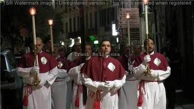 VIDEO. Trani religiosa, la via crucis itinerante animata dalla confraternita di san Vito Martire