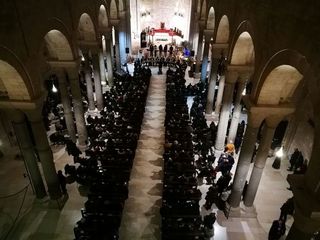 Pasqua, tutte le attività liturgiche previste nella cattedrale di Trani. A pasquetta, orario continuato