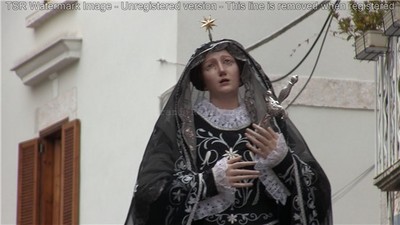 VIDEO. Trani religiosa, la processione penitenziale della Beata Vergine Addolorata