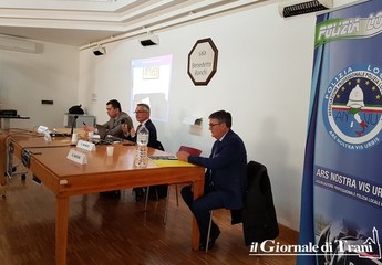 Biblioteca di Trani, il generale Garofano elogia la Polizia municipale: «Sulla scena di un incidente i vigli urbani sono i più bravi»