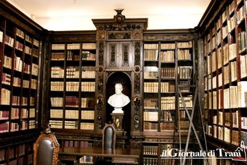 Buon compleanno biblioteca di Trani: sono 148, portati benissimo