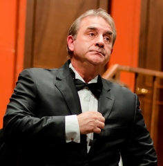 Nuovi successi per il regista e attore di Trani Enzo Matichecchia e la sua Compagnia dei Teatranti