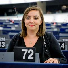 Turismo a Trani e finanziamenti europei: se ne parla oggi, in biblioteca, con l'europarlamentare Adinolfi