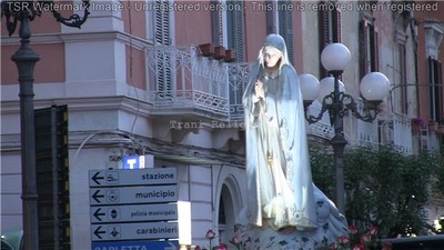 VIDEO. Trani religiosa, la processione in onore della Madonna di Fatima