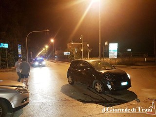 Semaforo guasto sulla Trani-Corato, questa notte il secondo incidente in pochi giorni: lievi ferite, ma tempi e pericoli aumentano