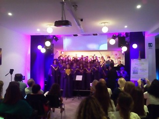 Gospel, il racconto della serata promosso dalle scuole nella chiesa evangelica di Trani