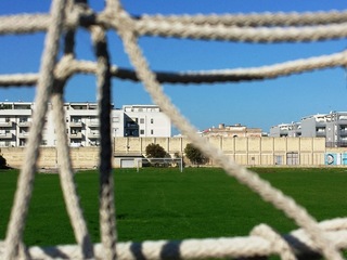 Lanza o non Lanza, allo stadio chi ci pensa? Trani, l'estate rischia di bruciare manto erboso e 36mila euro