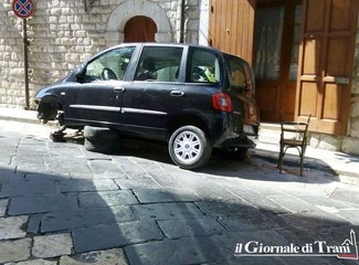 E su casa Bovio il sindaco di Trani si sfoga. «Siamo rimasti soli»