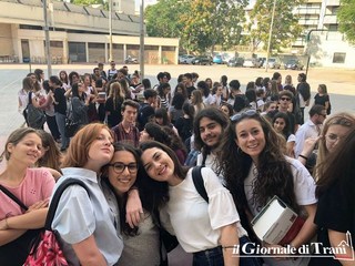 Maturità 2018 a Trani: passata la paura, il tema d'italiano fa tutti felici