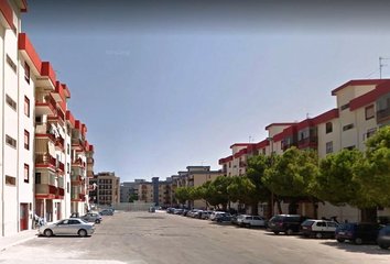 Casa occupata in via Olanda, il sindaco di Trani ne ha informato il Prefetto: «Non possiamo essere lasciati soli»