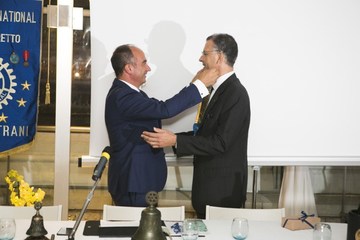 Al Rotary club di Trani il tradizionale “passaggio del martelletto”: nuovo presidente, Mimmo Lasala