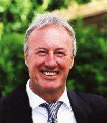 Festa patronale di Trani, oggi ritorna la commedia animata Kyrie eleison, di Lino Albanese