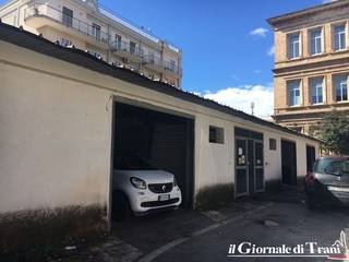 Velostazione a Trani, addio. Lima (Fdi): «Nuova figuraccia per Bottaro». Il sindaco: «Qui lo sapevamo, ma ne abbiamo fatte davvero poche»