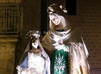 Trani religiosa, le immagini della festa di Sant'Anna