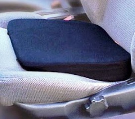 Dal Friuli a Trani, toccata e fuga con shock: nell'auto rubata, anche le ecografie di lei al quarto mese di gravidanza