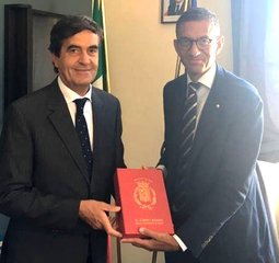 Il sindaco di Trani riceve il Prefetto: obiettivi comuni, legalità e sicurezza