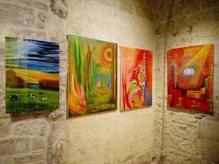 Oggi, nella villa comunale di Trani, ultimo giorno per visitare la mostra personale di Vincenzo Posa